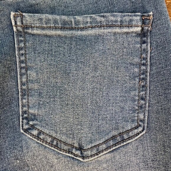 Buffalo David Button Aubrey Mid-Rise Super Stretch Soft Ankle Grazer Jeans 8/29 - Picture 12 of 12